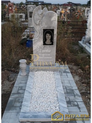 Резной памятник 21 — ritualum.ru