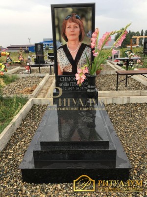 Памятник из гранита 367 — ritualum.ru