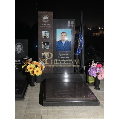 Памятник военному №009 — ritualum.ru